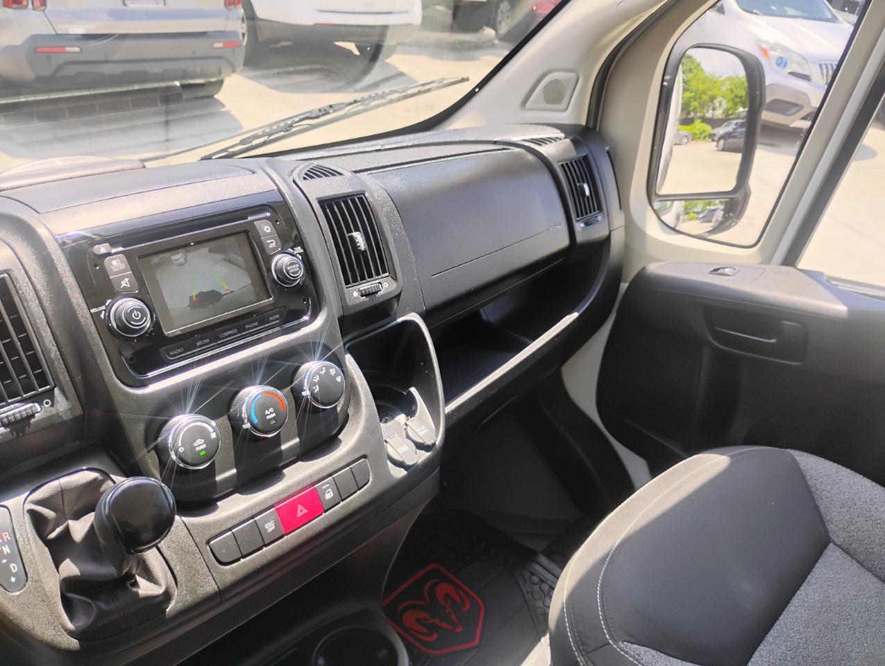 RAM Promaster 1500 Low Roof Tradesman 118-in. WB 2017