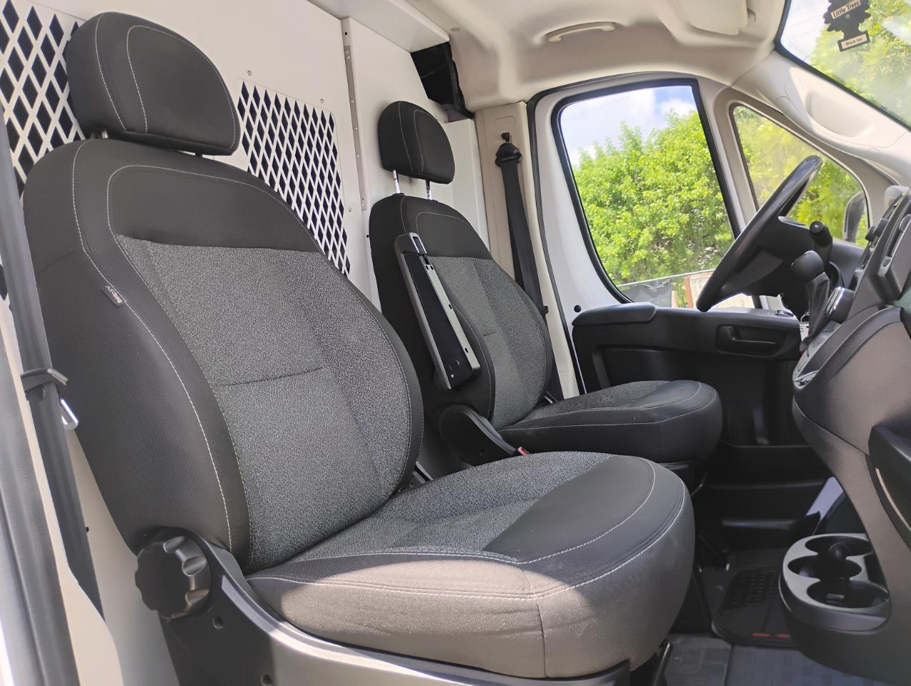 RAM Promaster 1500 Low Roof Tradesman 118-in. WB 2017