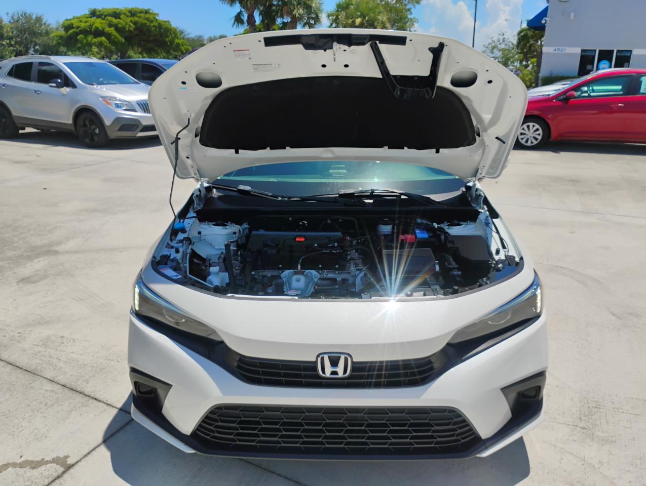 Honda Civic LX Sedan CVT 2024