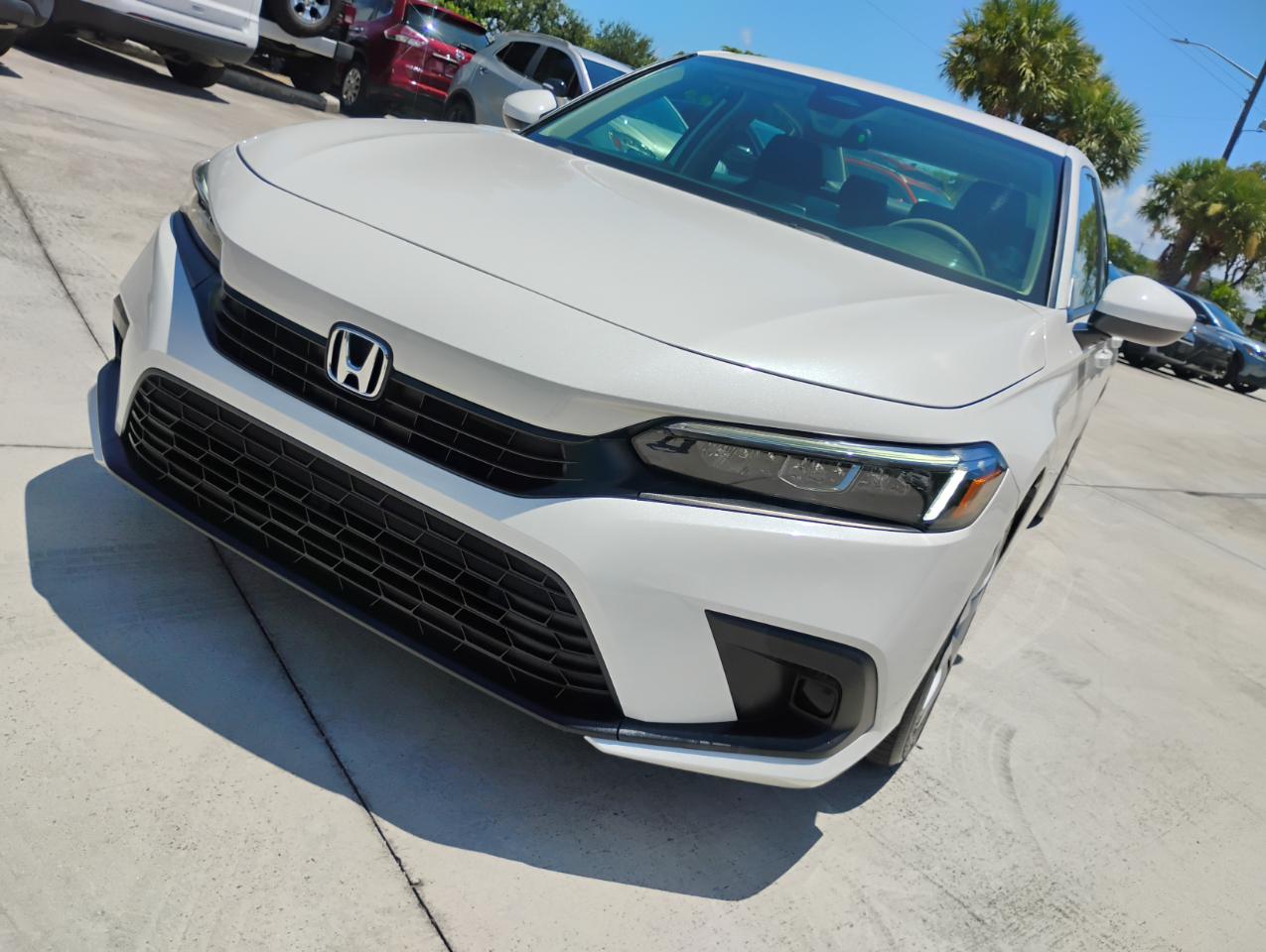 Honda Civic LX Sedan CVT 2024