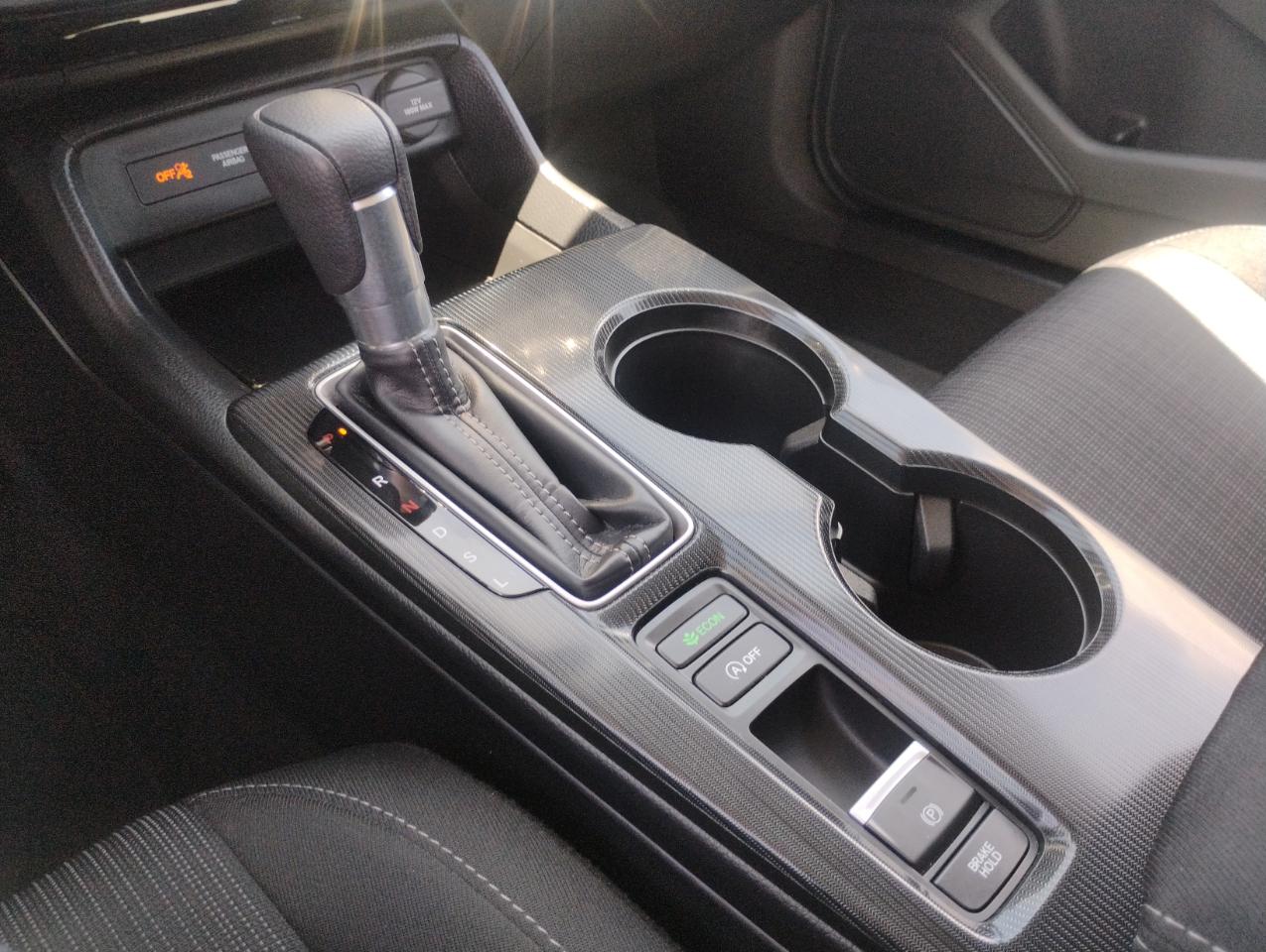 Honda Civic LX Sedan CVT 2024