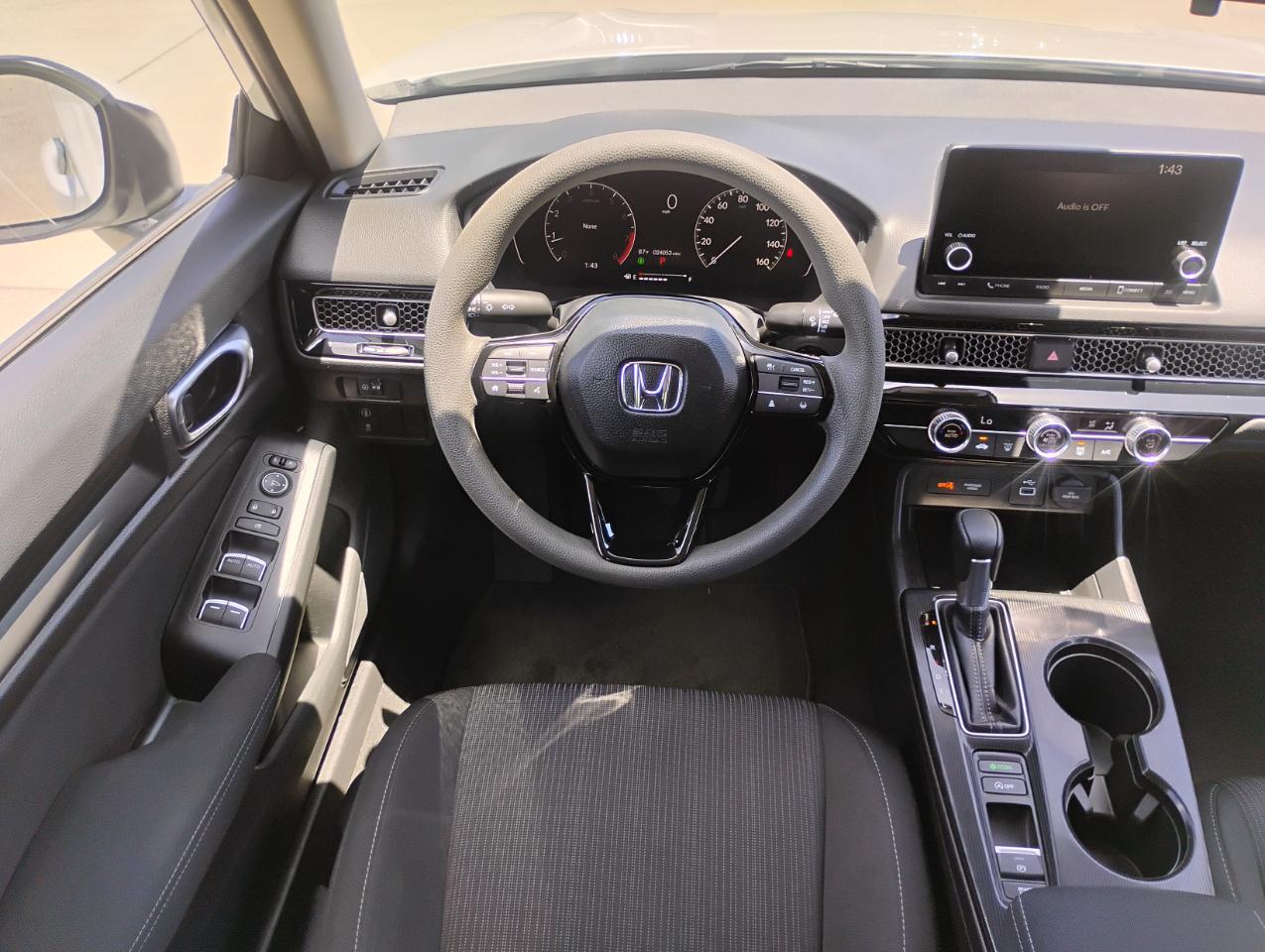 Honda Civic LX Sedan CVT 2024