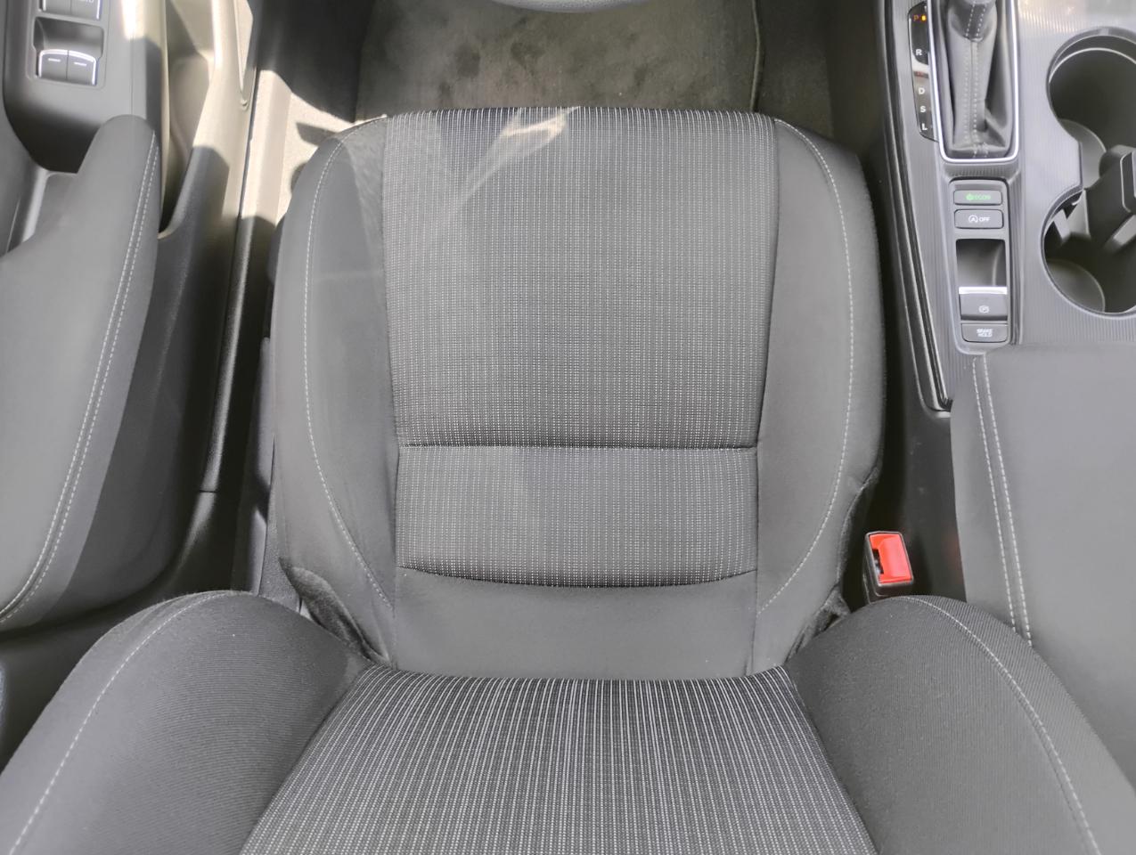 Honda Civic LX Sedan CVT 2024