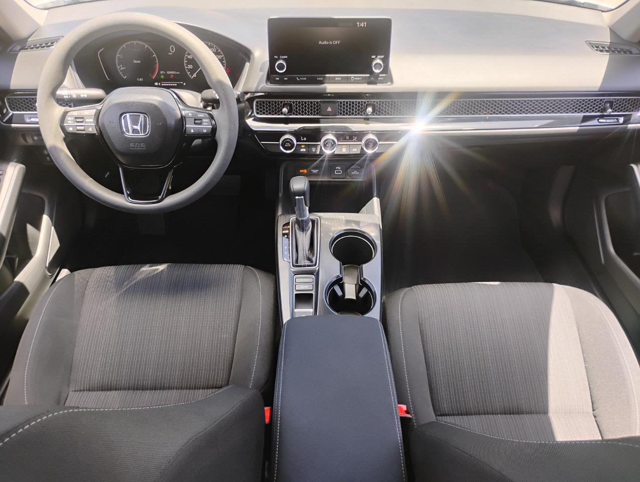 Honda Civic LX Sedan CVT 2024