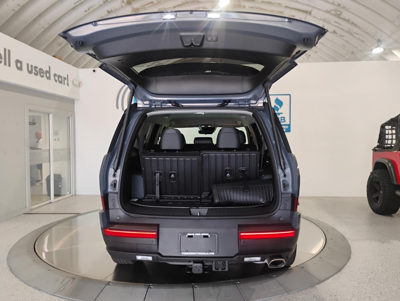 Hyundai Santa Fe SEL 2025