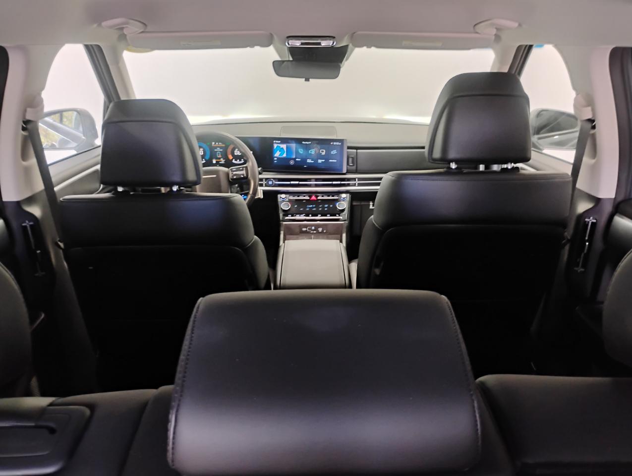 Hyundai Santa Fe SEL 2025