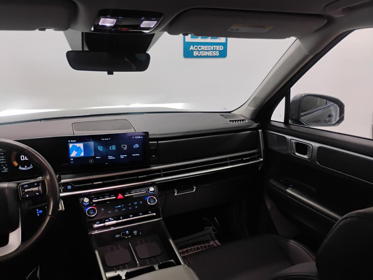 Hyundai Santa Fe SEL 2025