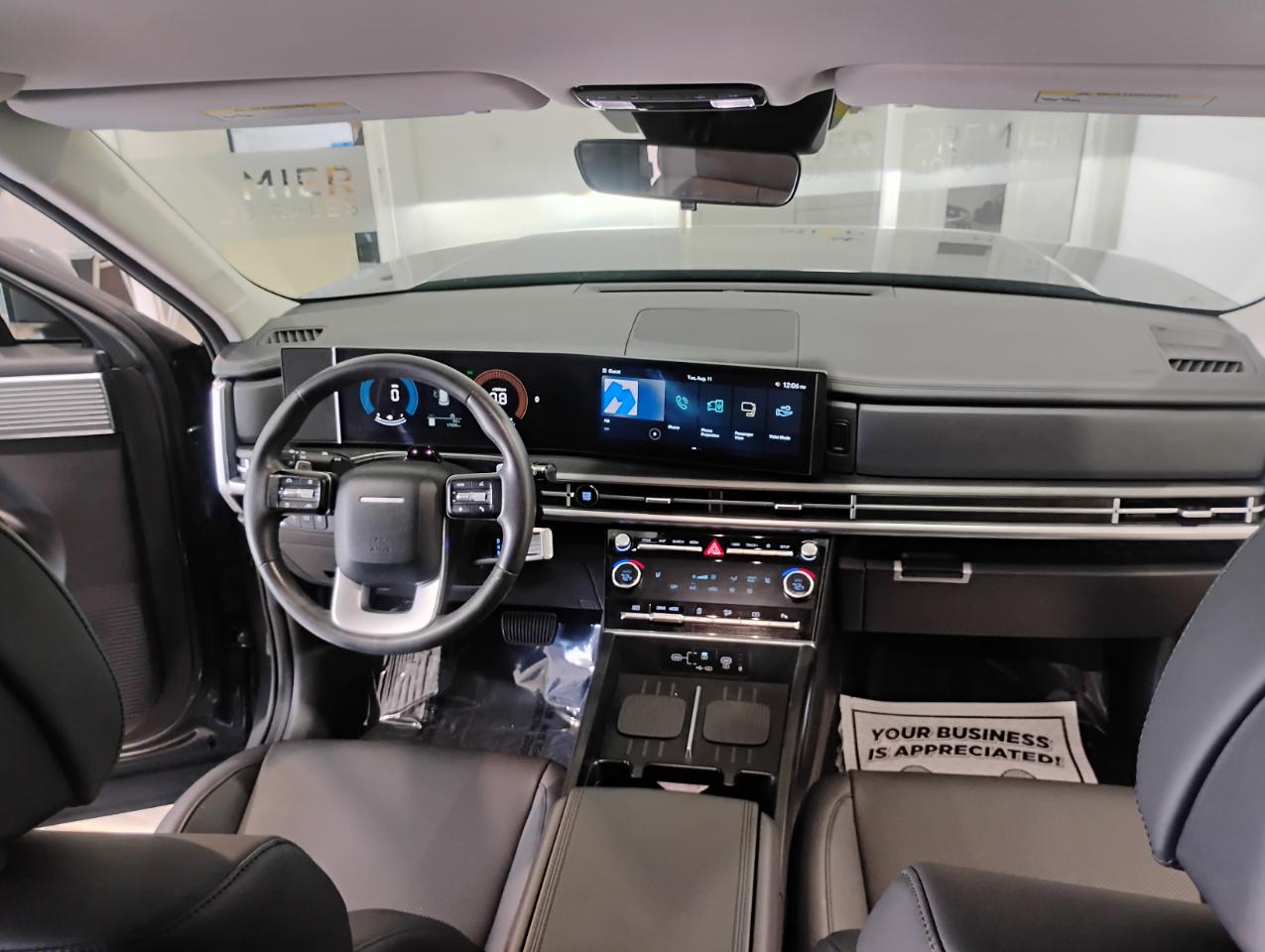 Hyundai Santa Fe SEL 2025