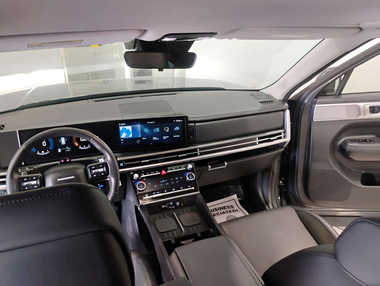 Hyundai Santa Fe SEL 2025