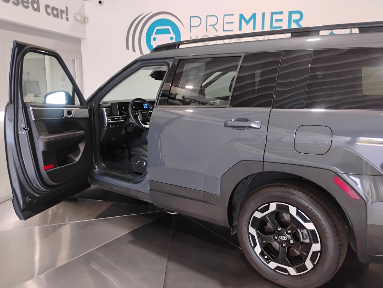 Hyundai Santa Fe SEL 2025