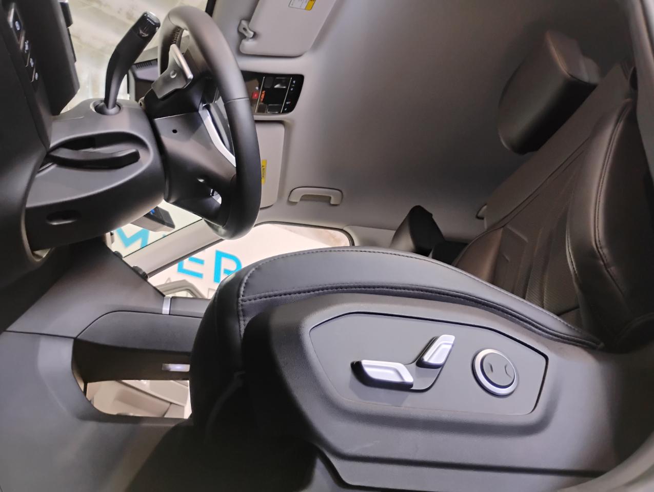 Hyundai Santa Fe SEL 2025