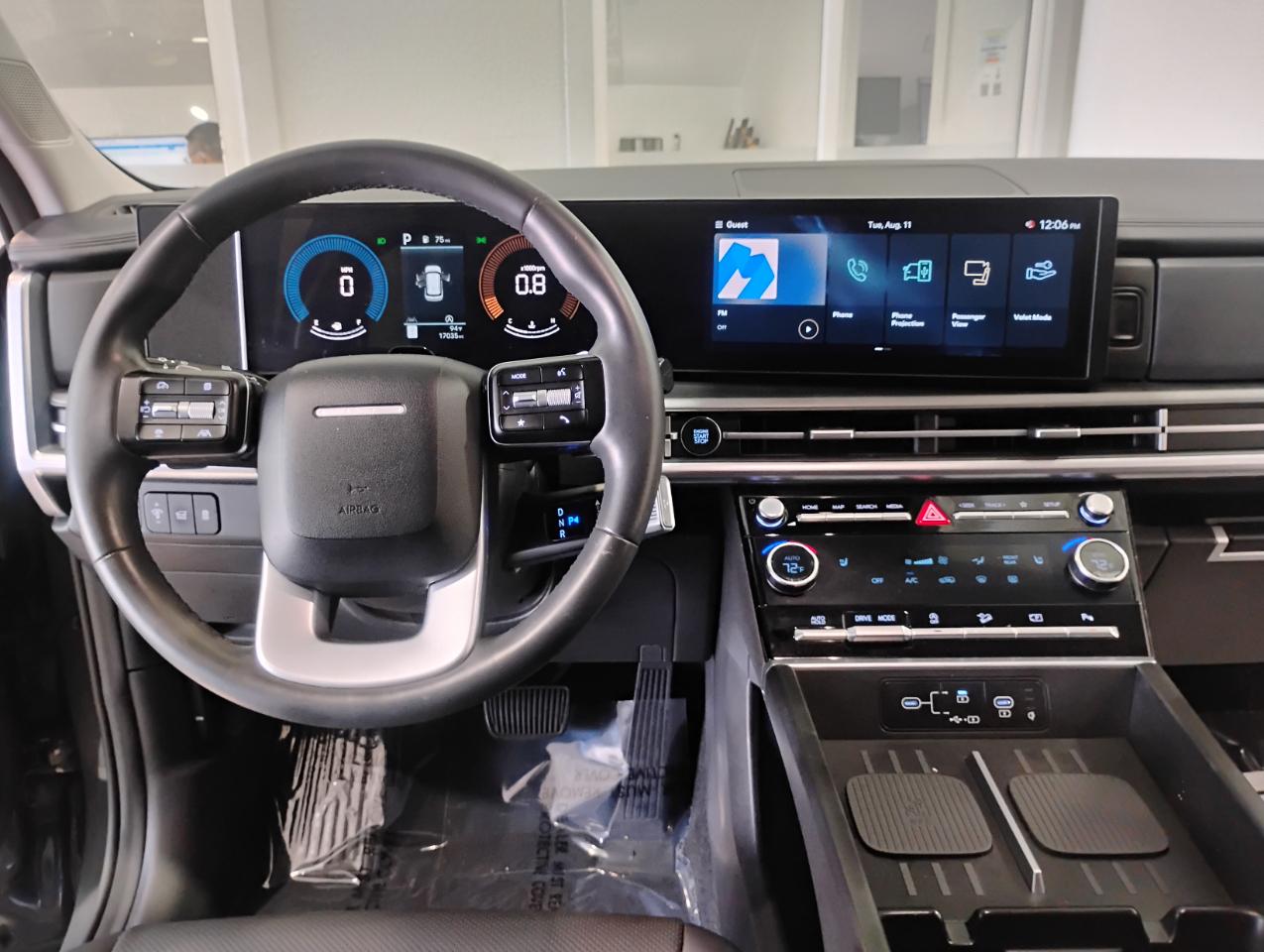 Hyundai Santa Fe SEL 2025