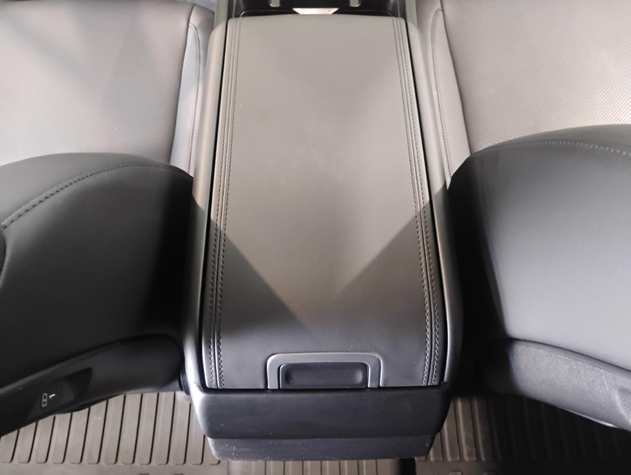 Hyundai Santa Fe SEL 2025