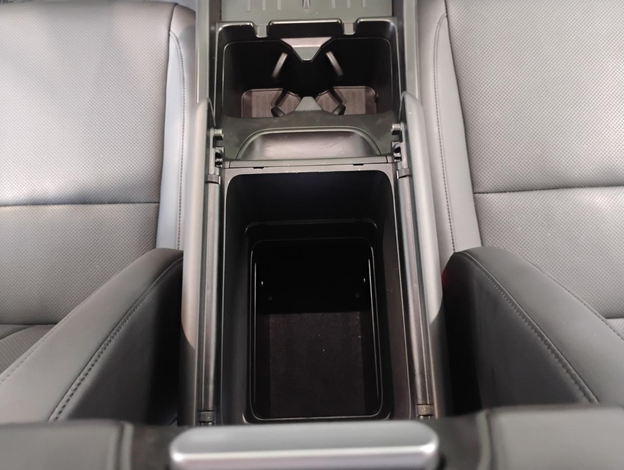 Hyundai Santa Fe SEL 2025