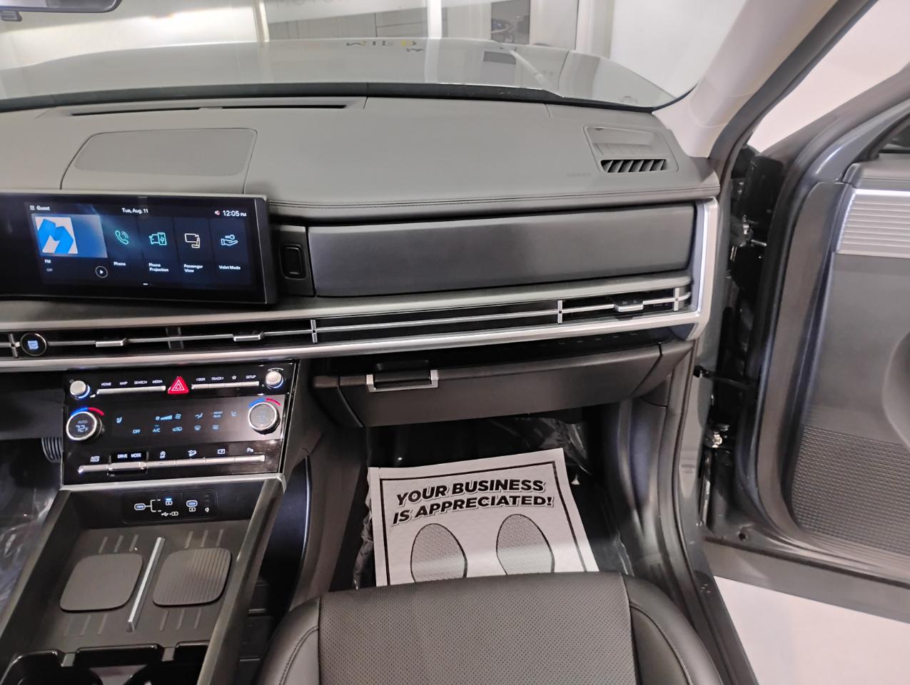 Hyundai Santa Fe SEL 2025