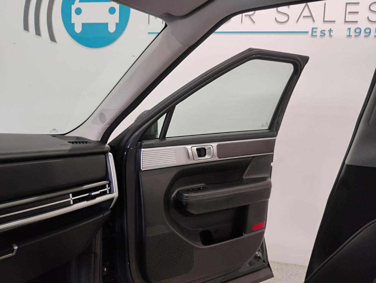 Hyundai Santa Fe SEL 2025