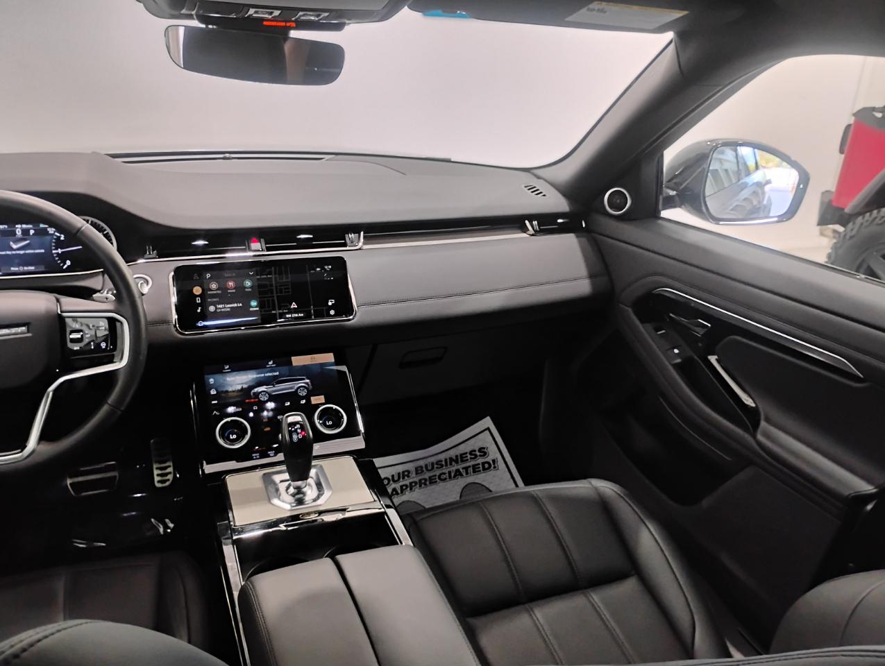 Land Rover Range Rover Evoque R-Dynamic SE 2023