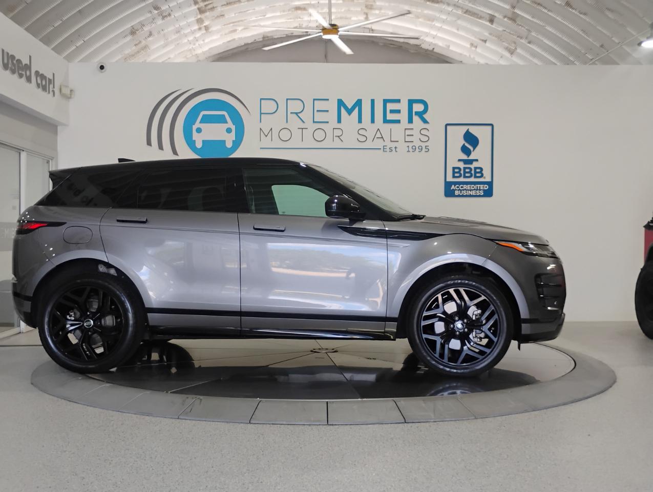 Land Rover Range Rover Evoque R-Dynamic SE 2023