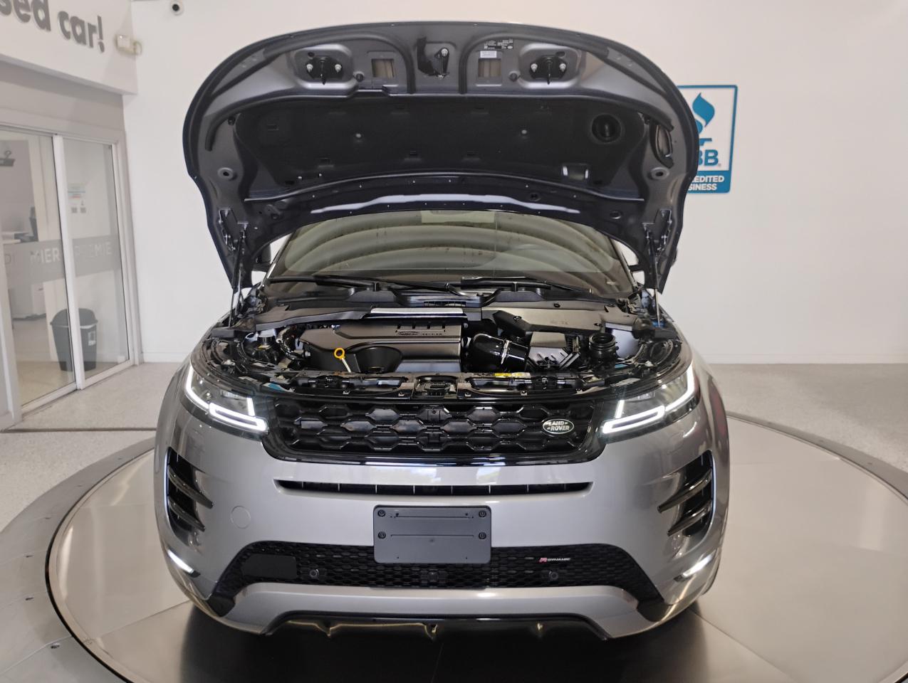 Land Rover Range Rover Evoque R-Dynamic SE 2023