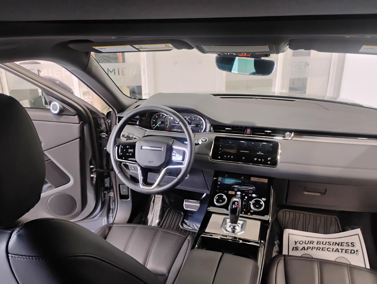 Land Rover Range Rover Evoque R-Dynamic SE 2023