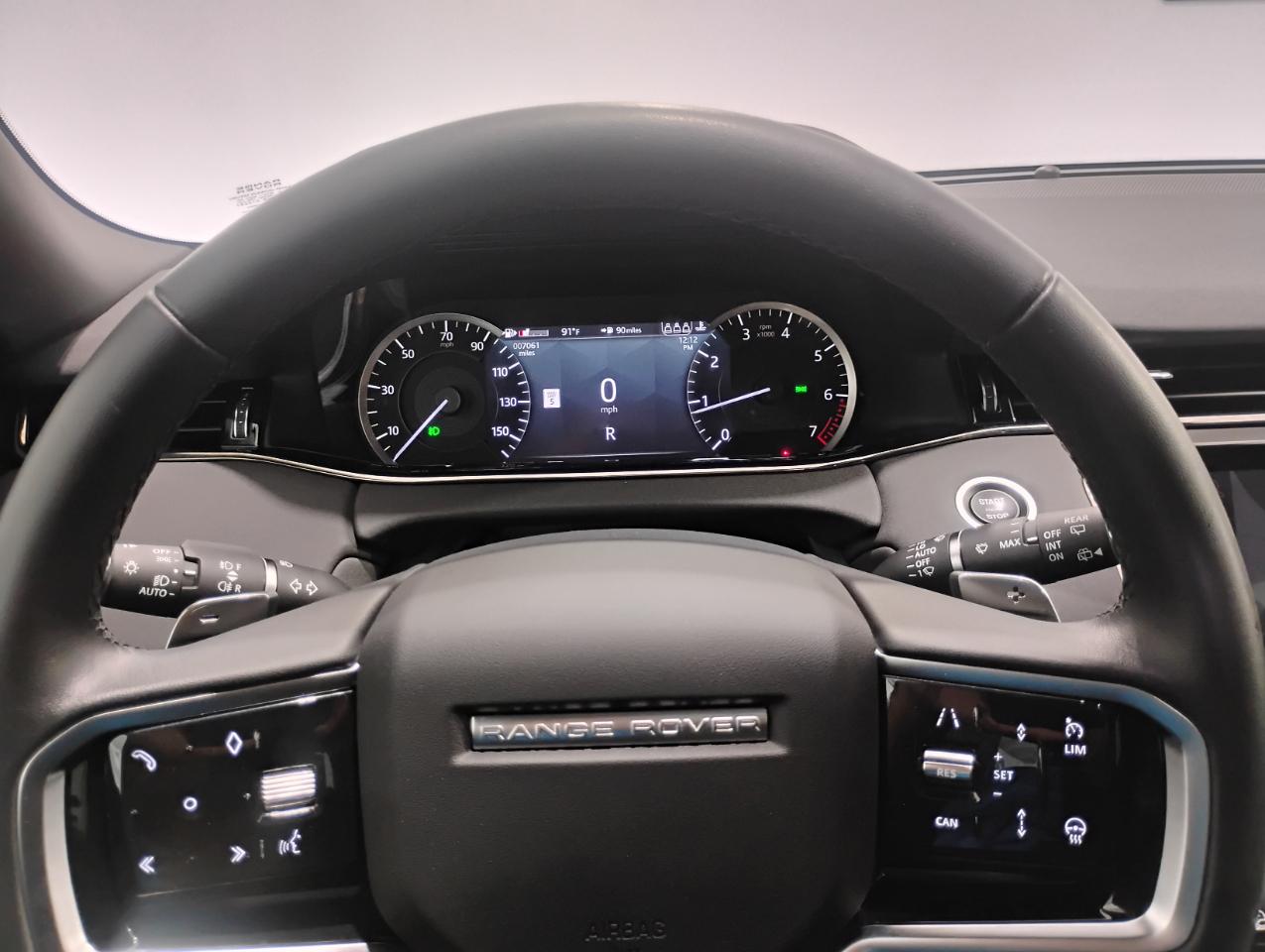 Land Rover Range Rover Evoque R-Dynamic SE 2023