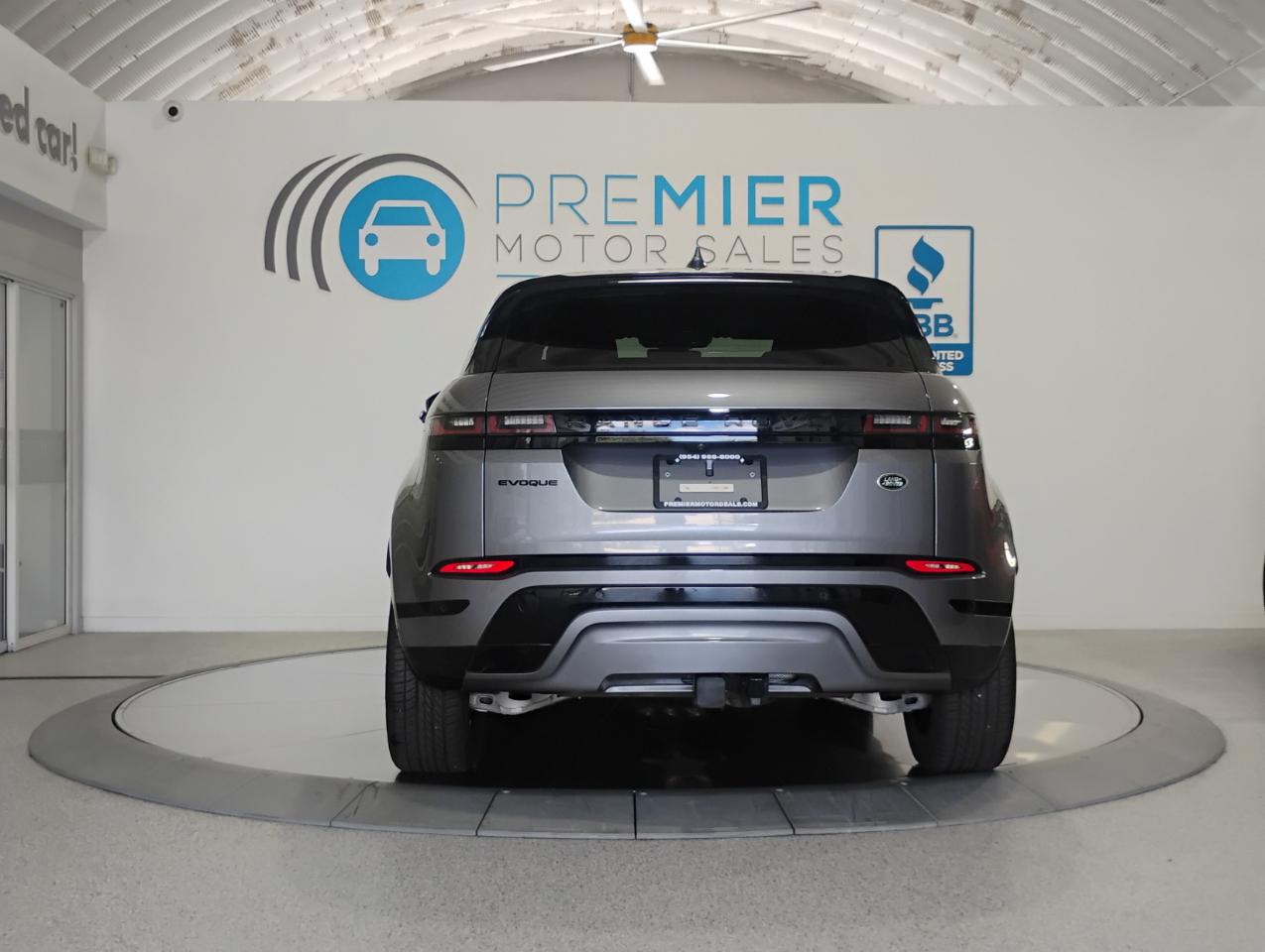 Land Rover Range Rover Evoque R-Dynamic SE 2023