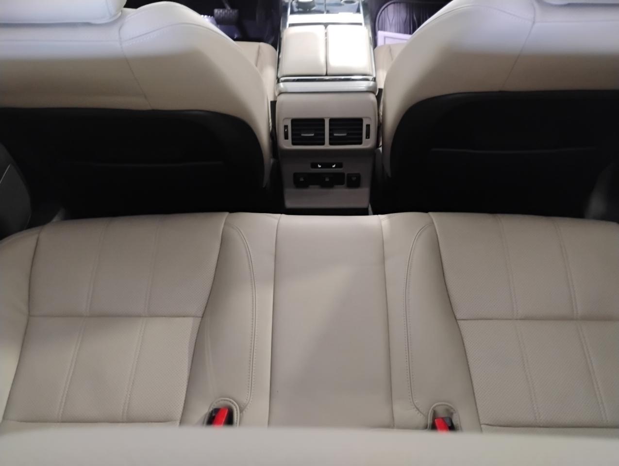 Land Rover Range Rover Velar S 2018