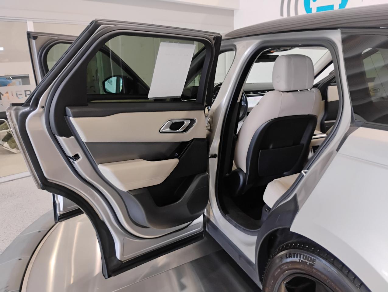 Land Rover Range Rover Velar S 2018