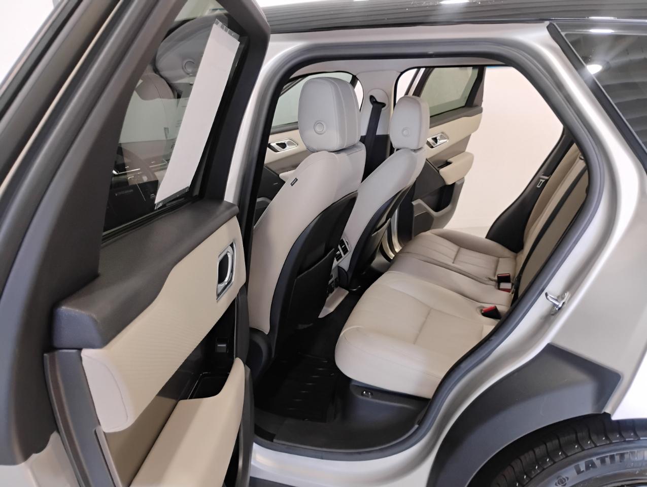 Land Rover Range Rover Velar S 2018