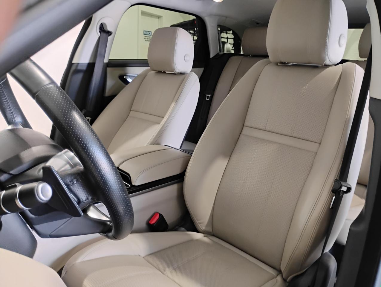 Land Rover Range Rover Velar S 2018