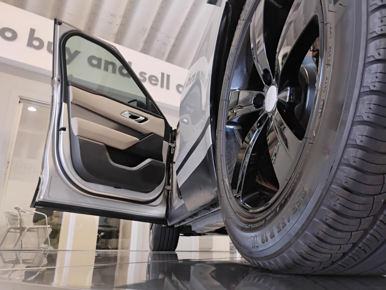 Land Rover Range Rover Velar S 2018