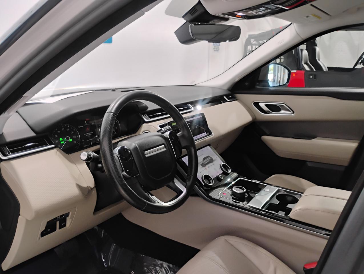 Land Rover Range Rover Velar S 2018