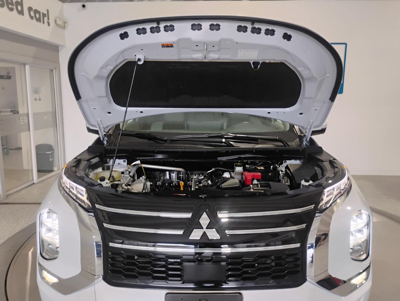 Mitsubishi Outlander SE 2WD 2025