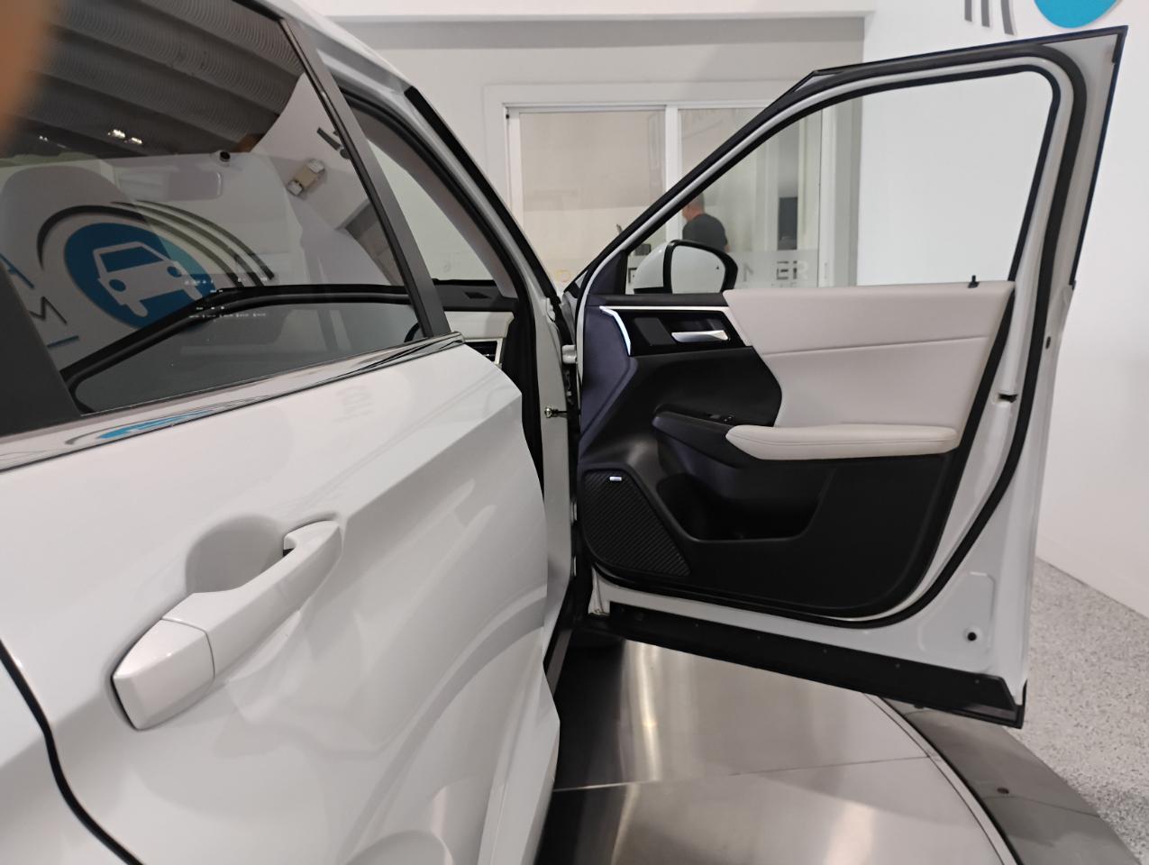 Mitsubishi Outlander SE 2WD 2025