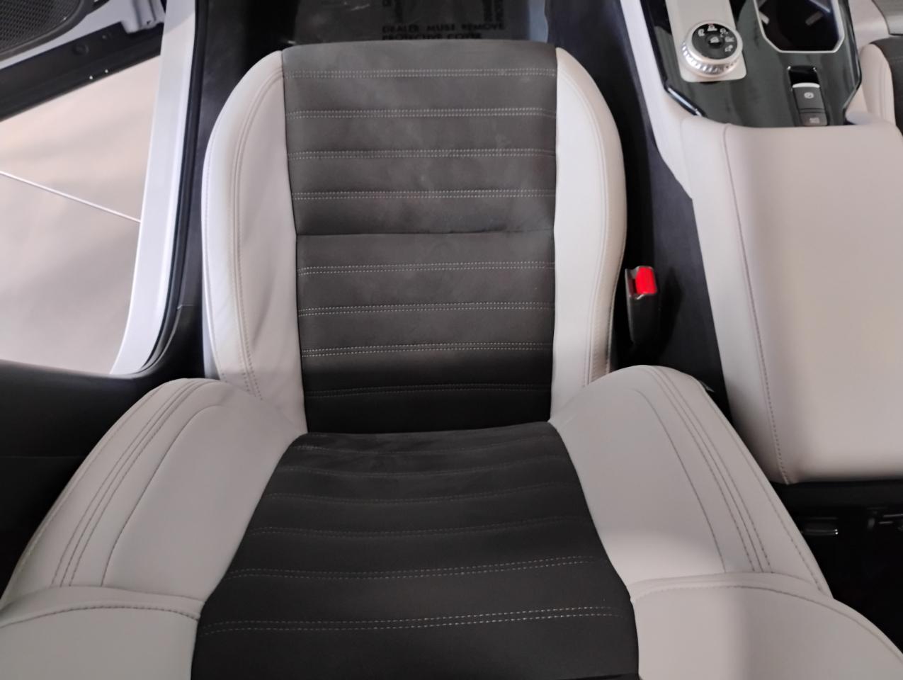 Mitsubishi Outlander SE 2WD 2025
