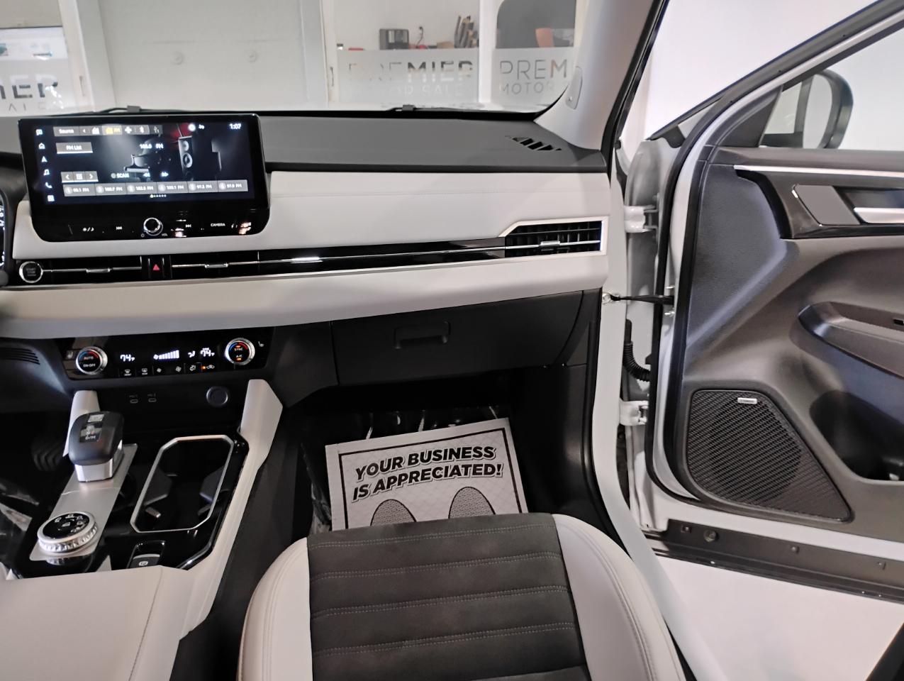 Mitsubishi Outlander SE 2WD 2025