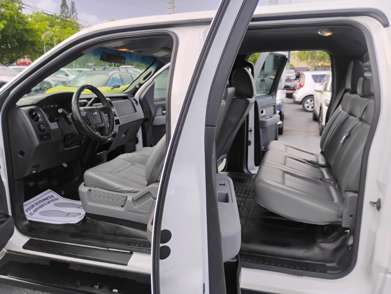 Ford F-150 Lariat SuperCrew 6.5-ft. Bed 2WD 2013