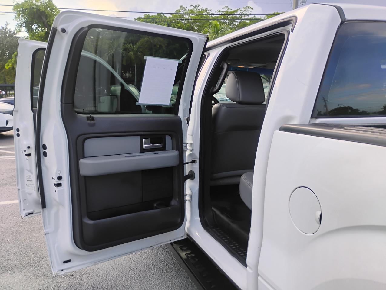 Ford F-150 Lariat SuperCrew 6.5-ft. Bed 2WD 2013