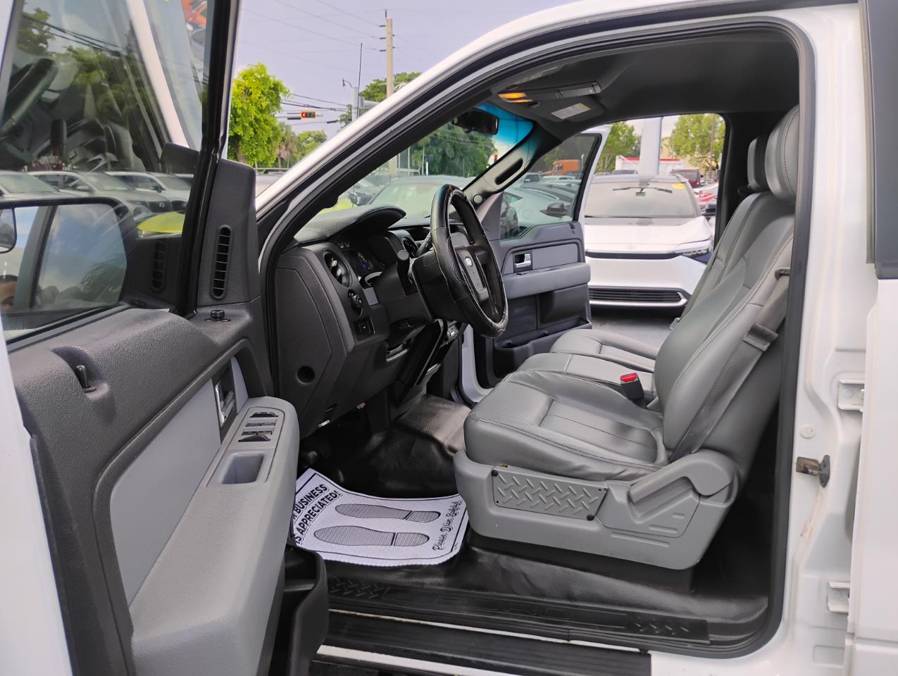 Ford F-150 Lariat SuperCrew 6.5-ft. Bed 2WD 2013