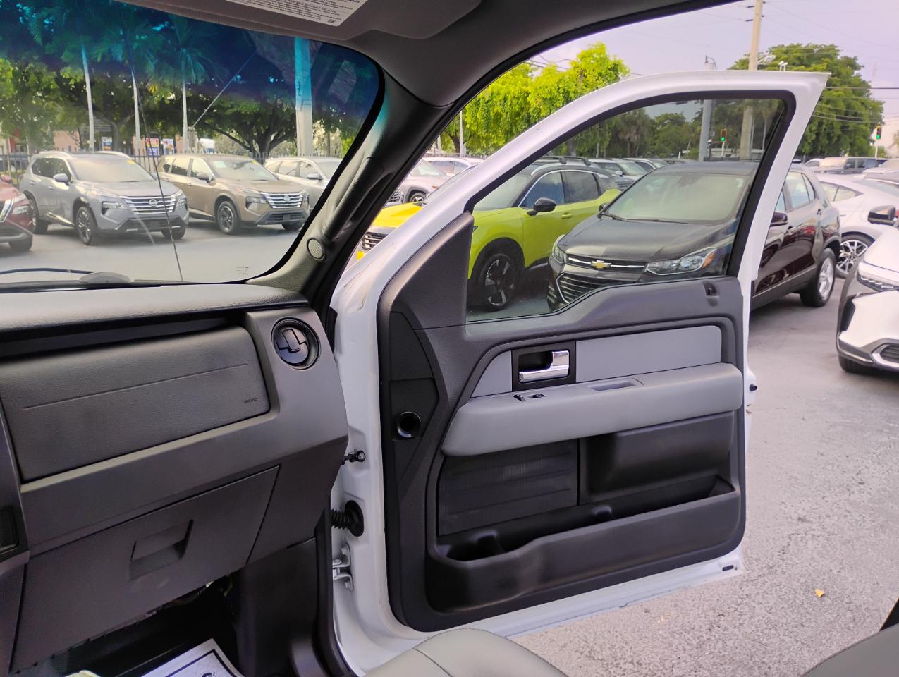 Ford F-150 Lariat SuperCrew 6.5-ft. Bed 2WD 2013