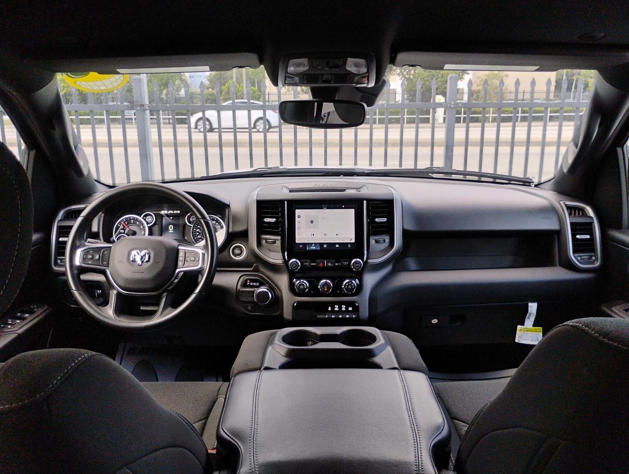 RAM 1500 Tradesman Crew Cab SWB 2WD 2025