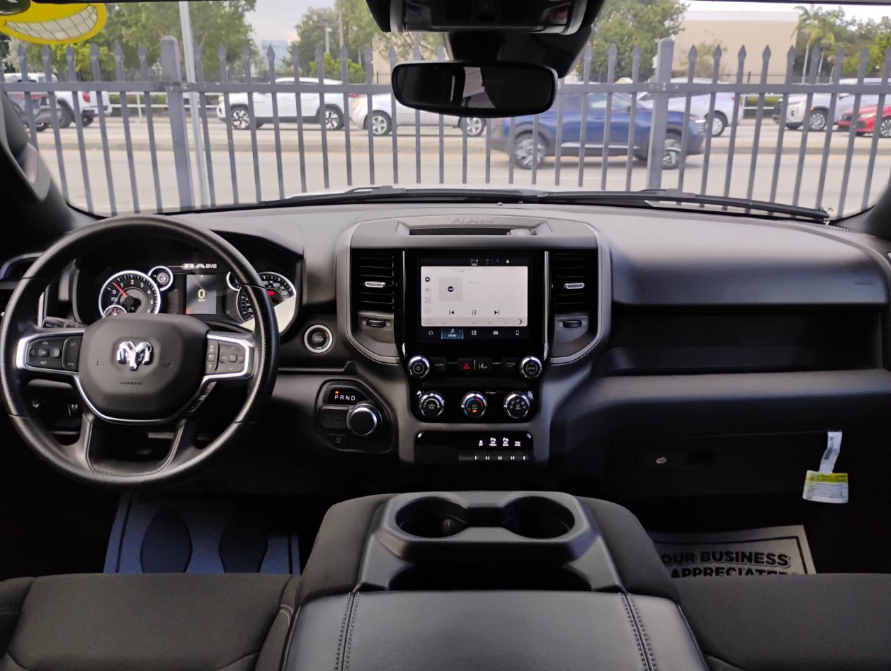 RAM 1500 Tradesman Crew Cab SWB 2WD 2025