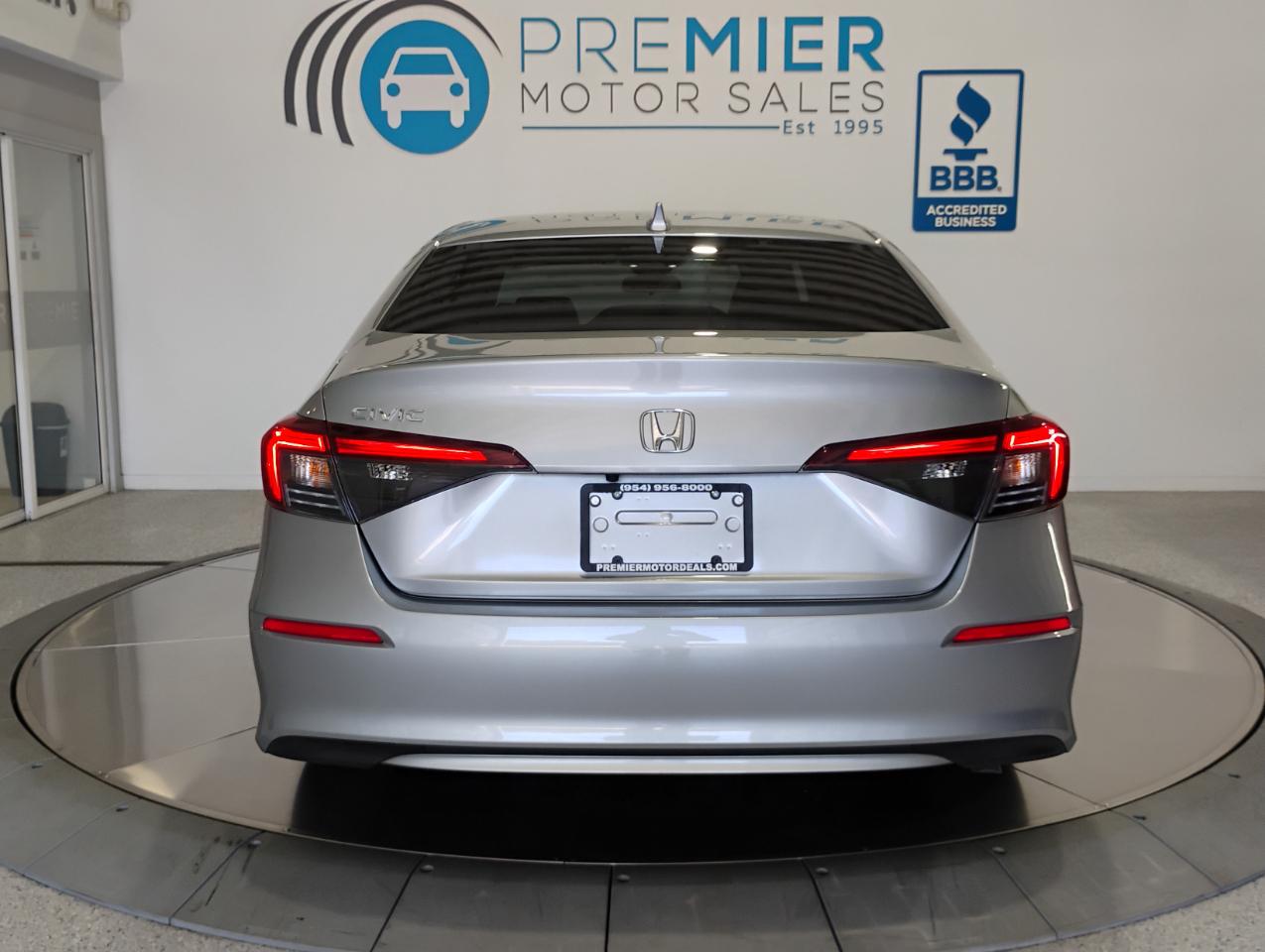 Honda Civic LX Sedan CVT 2025
