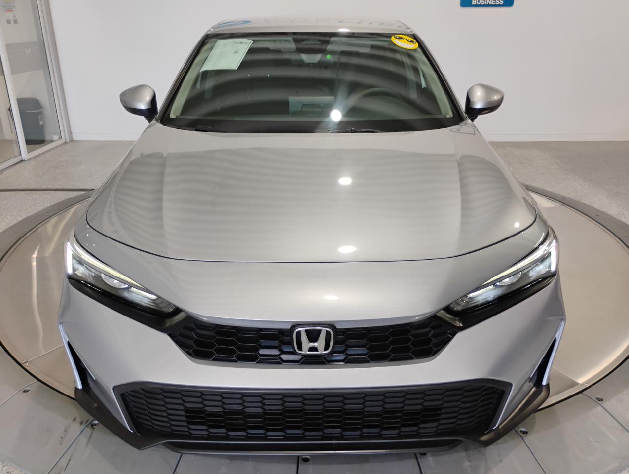 Honda Civic LX Sedan CVT 2025