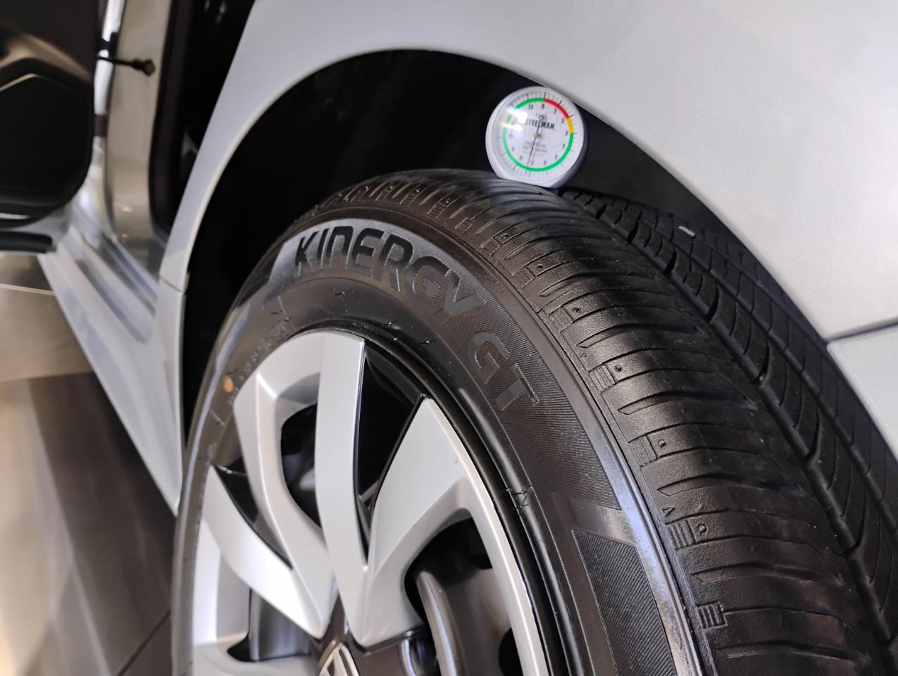 Honda Civic LX Sedan CVT 2025