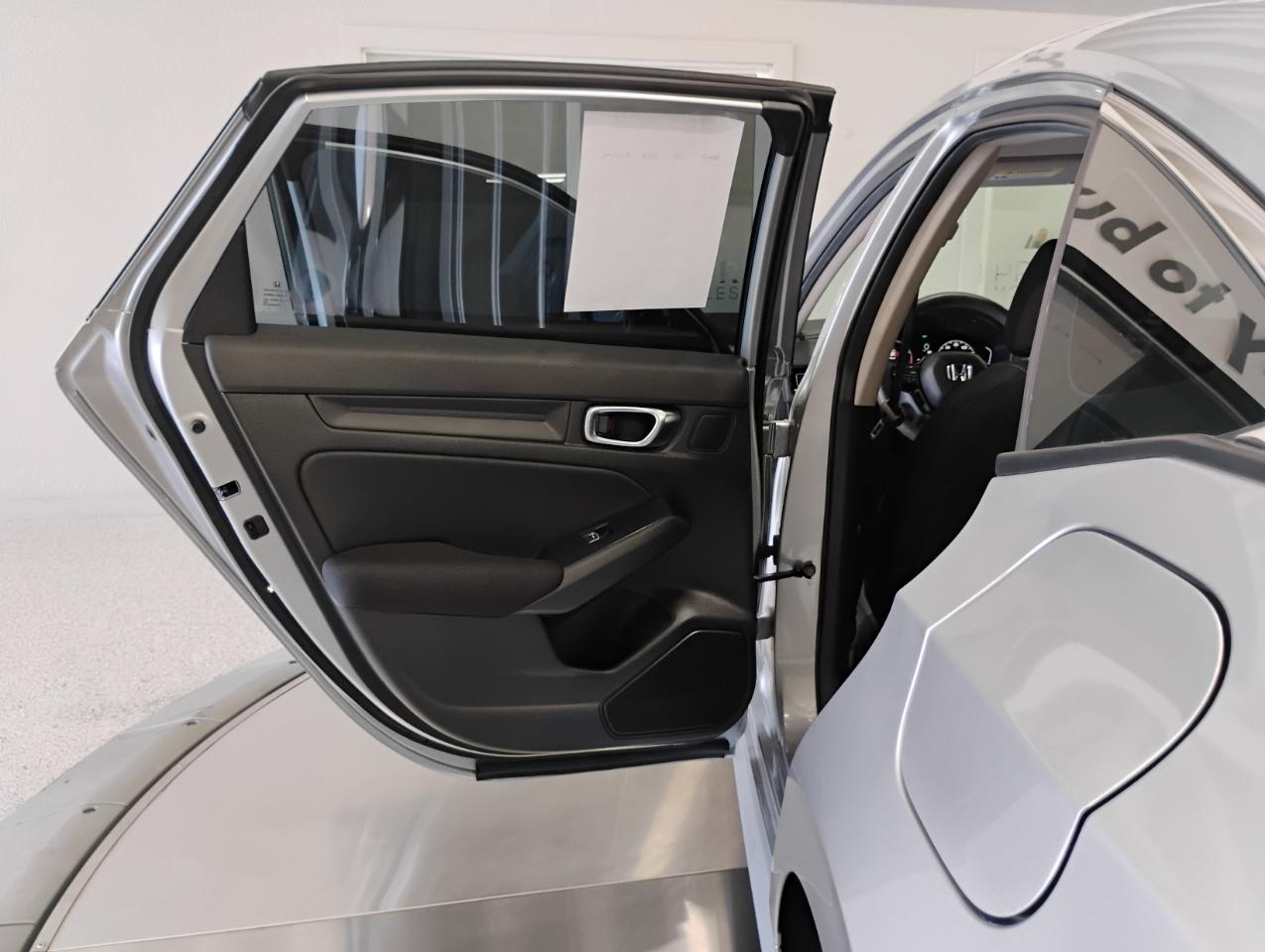 Honda Civic LX Sedan CVT 2025