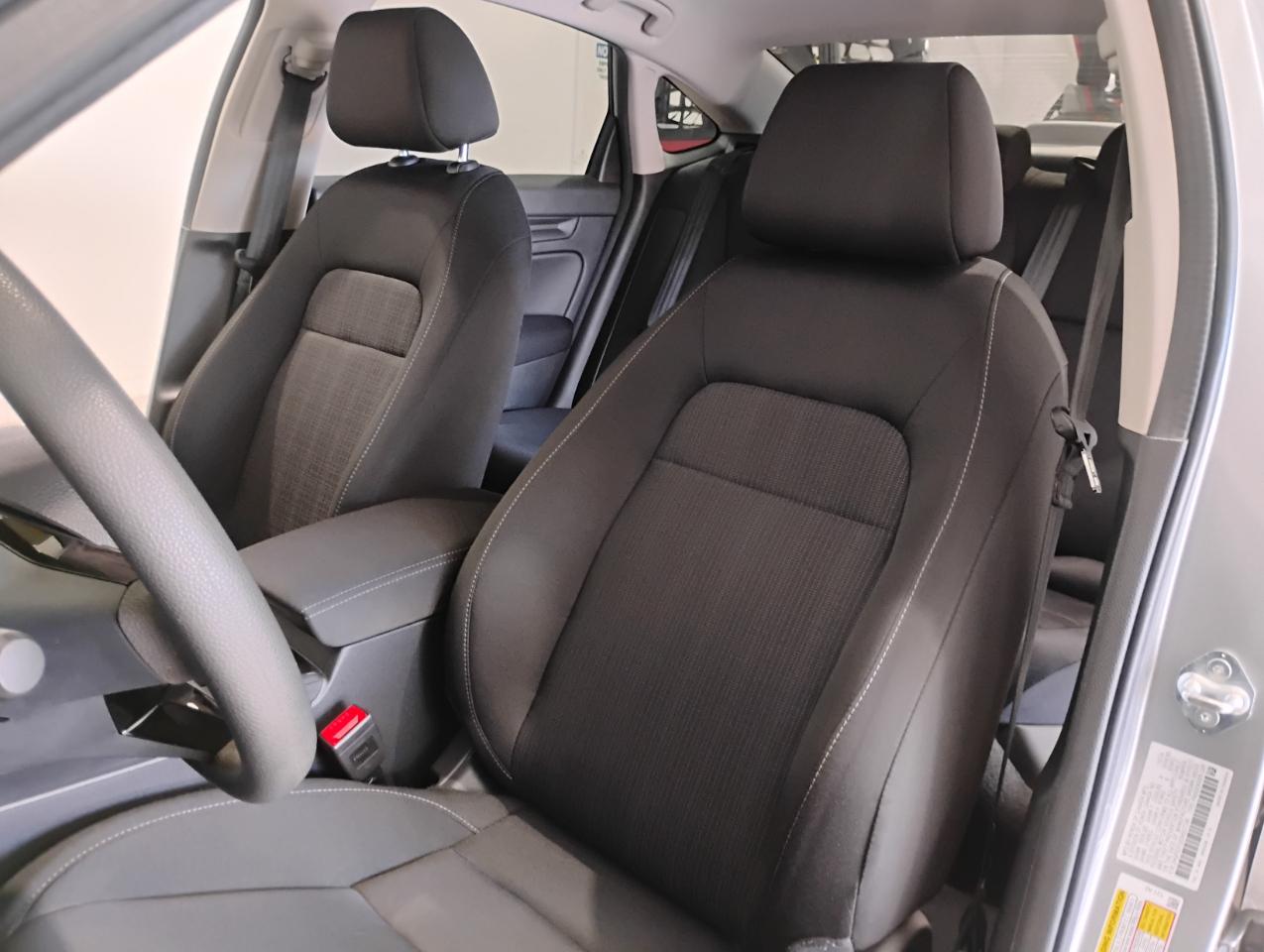 Honda Civic LX Sedan CVT 2025