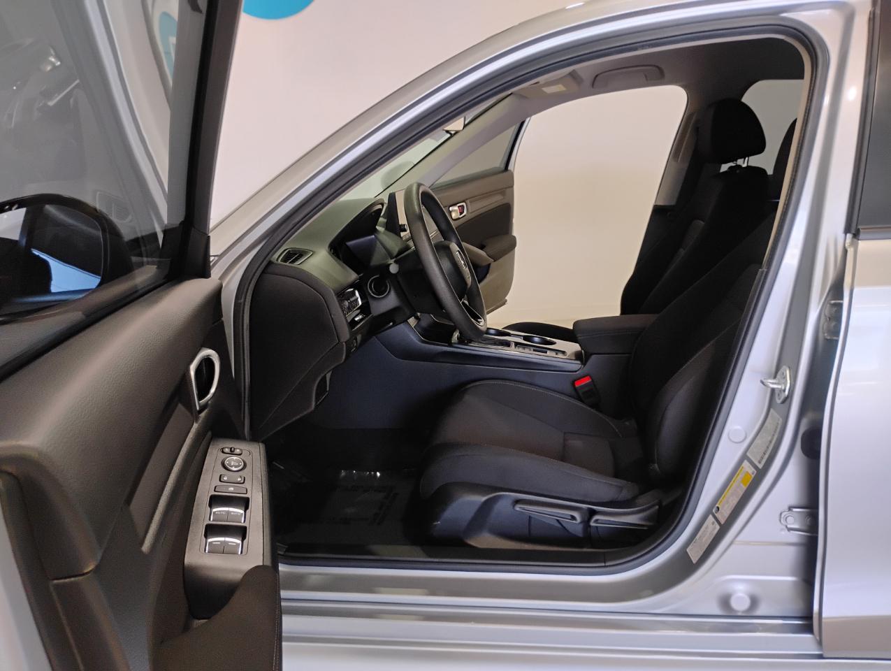Honda Civic LX Sedan CVT 2025