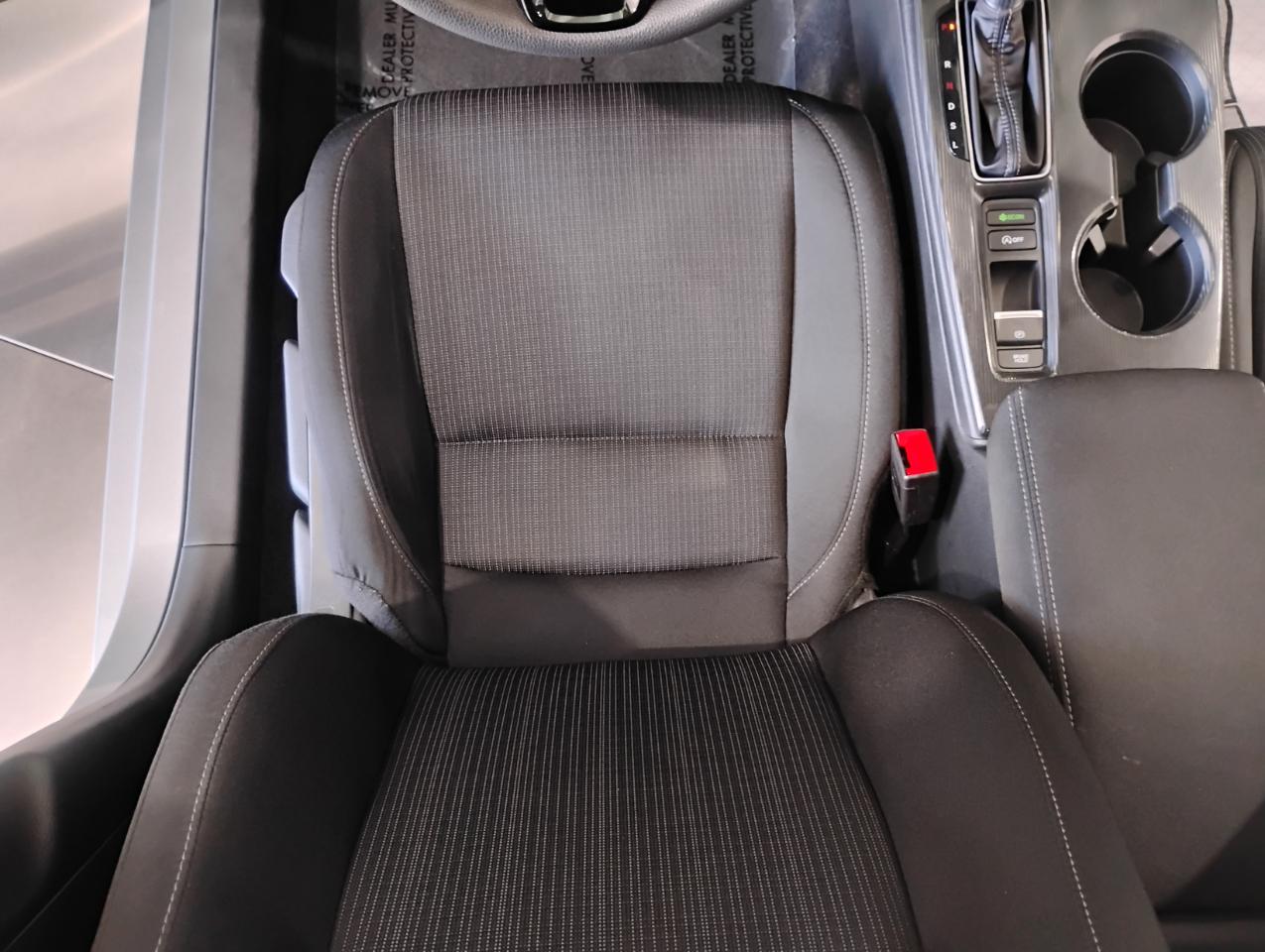 Honda Civic LX Sedan CVT 2025