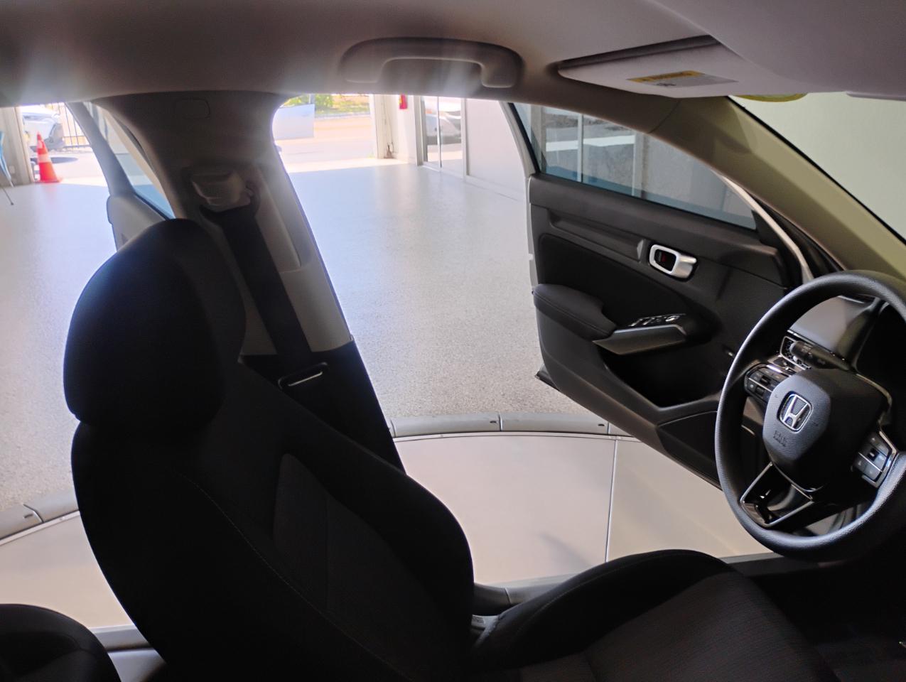 Honda Civic LX Sedan CVT 2025